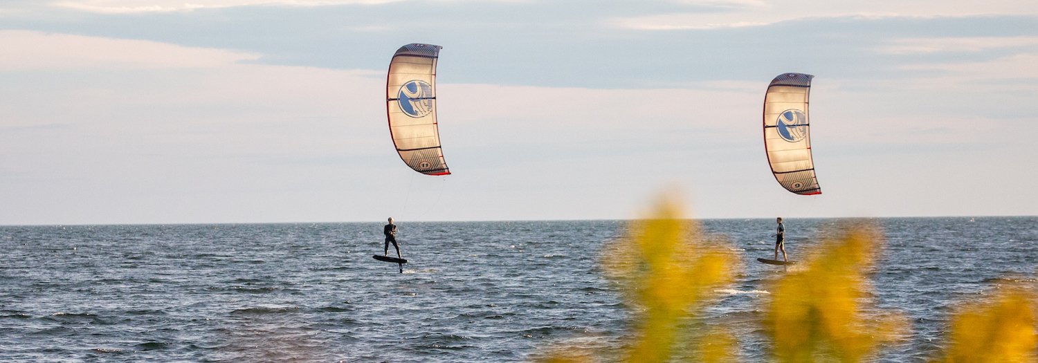 av8 foil kite cabrinha 2020 krasny obrazek windsurifng karlin